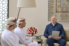 Лукашенко в Омане отработал привычную схему