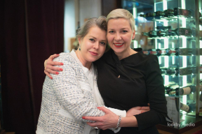 Фотофакт. Мария Колесникова и Вероника Цепкало встретились впервые за 5 лет